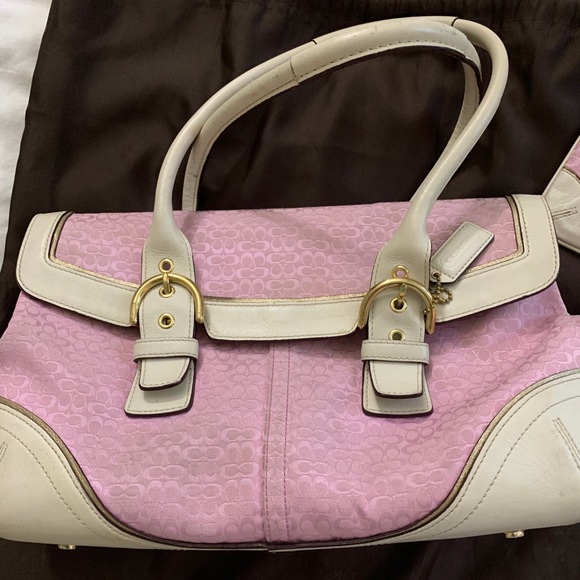 Coach Set - Picture 2 of 11